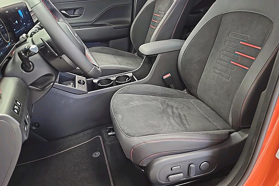 Hyundai Kona 29 of 30