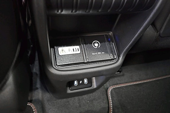 Hyundai Kona 28 of 30