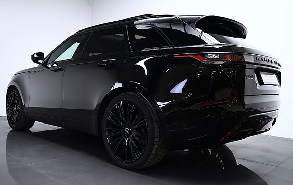 Land Rover Range Rover Velar 4 of 27