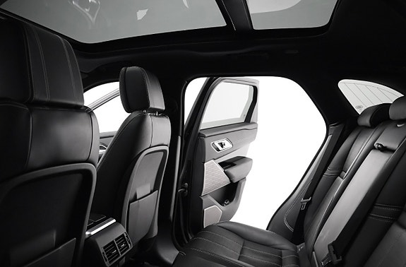 Land Rover Range Rover Velar 8 of 27