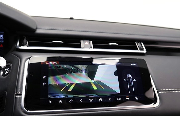 Land Rover Range Rover Velar 17 of 27