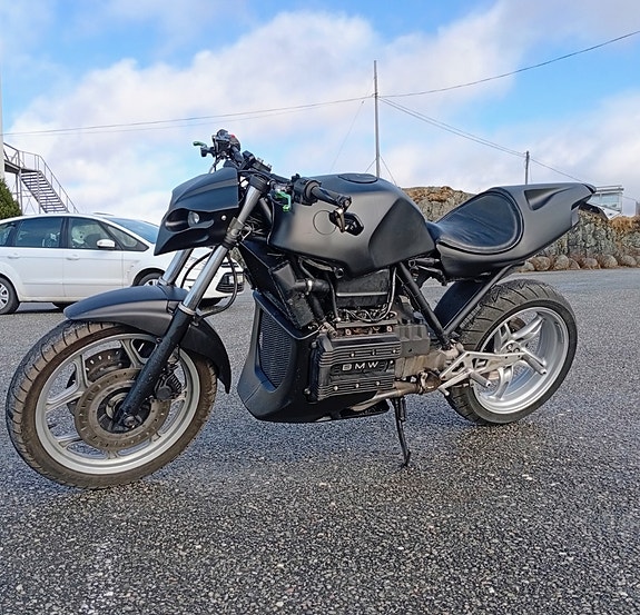 BMW K75 Cafe Racer/Black matt 9 of 17