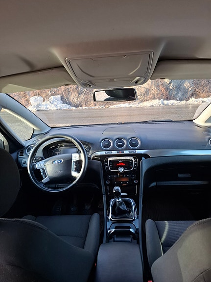 Ford S-MAX 22 of 24