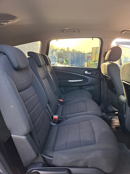 Ford S-MAX 15 of 24