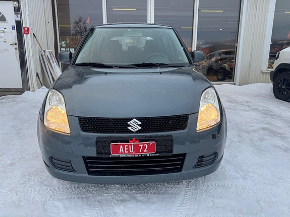Suzuki Swift 2 of 11