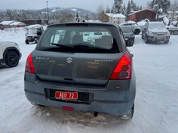 Suzuki Swift 5 of 11