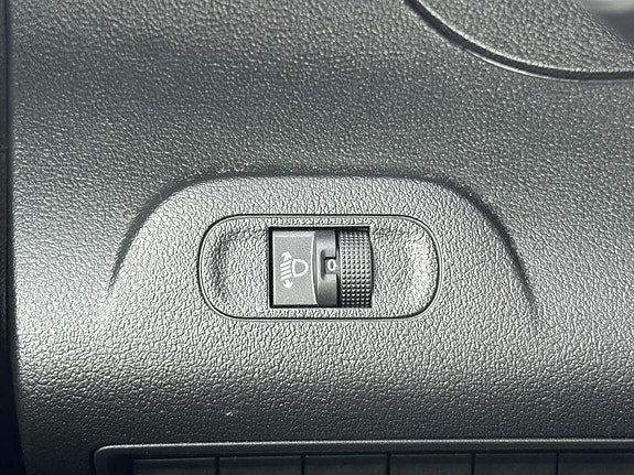Peugeot Partner 24 of 24