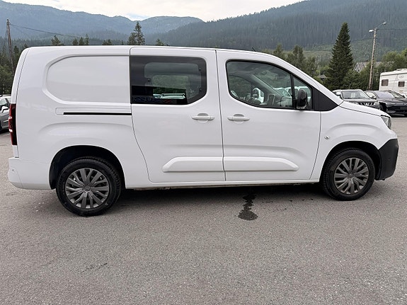 Peugeot Partner 5 of 24