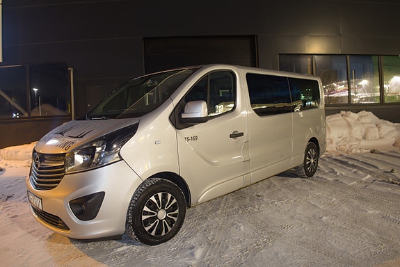 Opel Vivaro 6 of 24