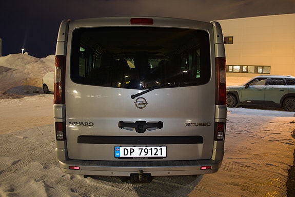Opel Vivaro 8 of 24