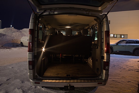 Opel Vivaro 10 of 24