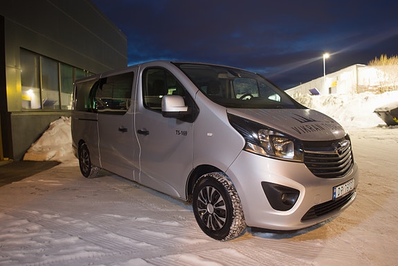Opel Vivaro 3 of 24