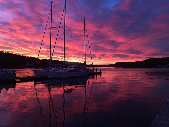 HANKØ MARINA!!! på solsiden.... - 4m plass, maks 30´.  Hankø Marina, Norges Råeste Marina