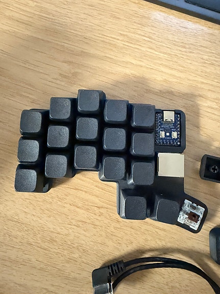 Product image 2 of 7