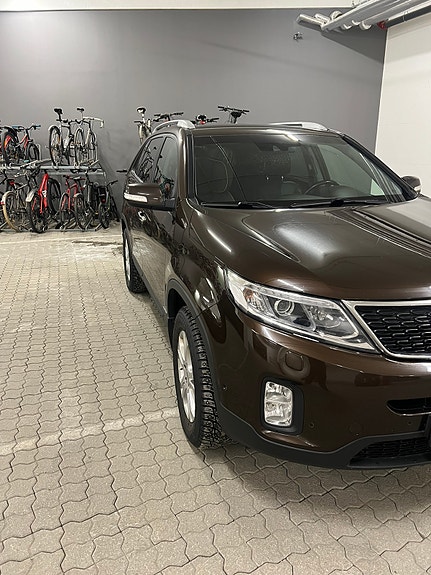 Kia Sorento 5 of 11