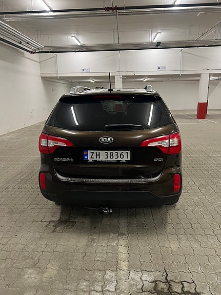 Kia Sorento 6 of 11