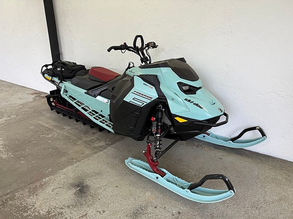 Ski-doo Freeride - 850 TURBO R - 154" - Shot