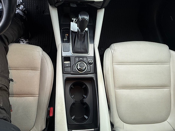 Mazda 6 16 of 26