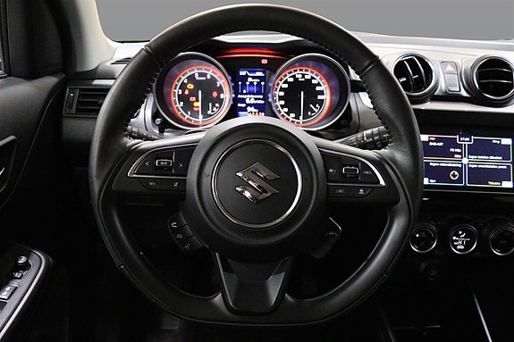 Suzuki Swift 11 of 25