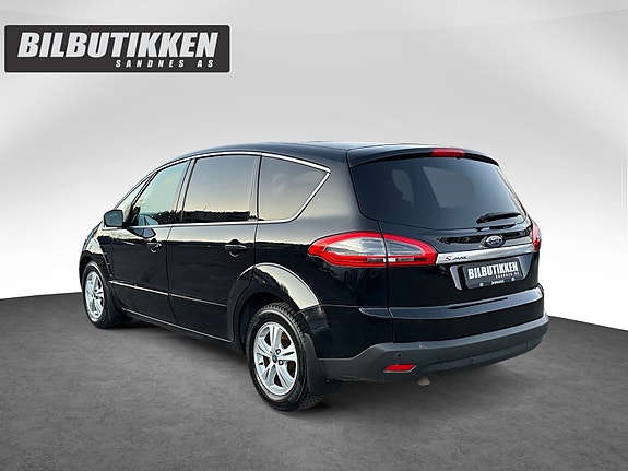 Ford S-MAX 3 of 5