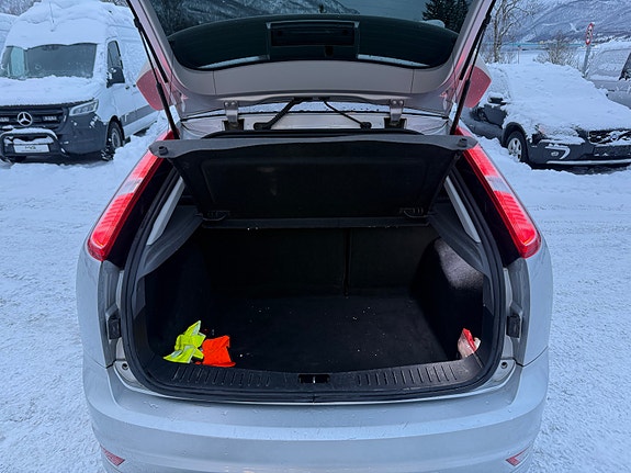 Ford Focus 18 of 21