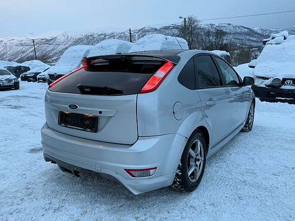 Ford Focus 5 of 21