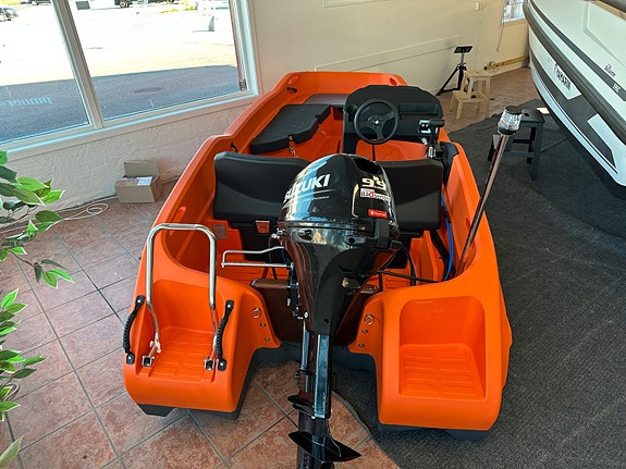 Pioner GO m/Suzuki DF F9,9  Vi selger utstillingbåten !