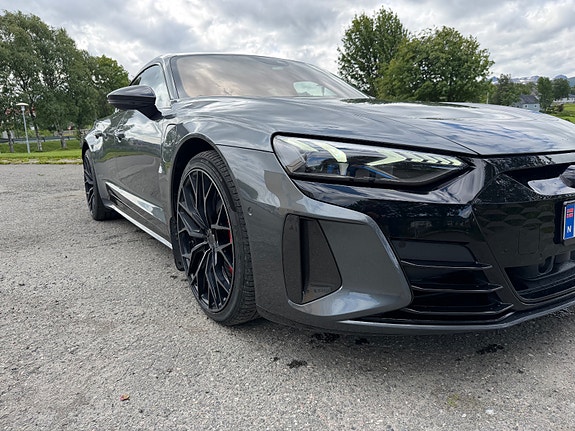 Audi e-tron GT RS 15 of 21