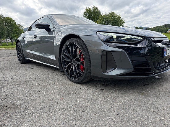 Audi e-tron GT RS 16 of 21