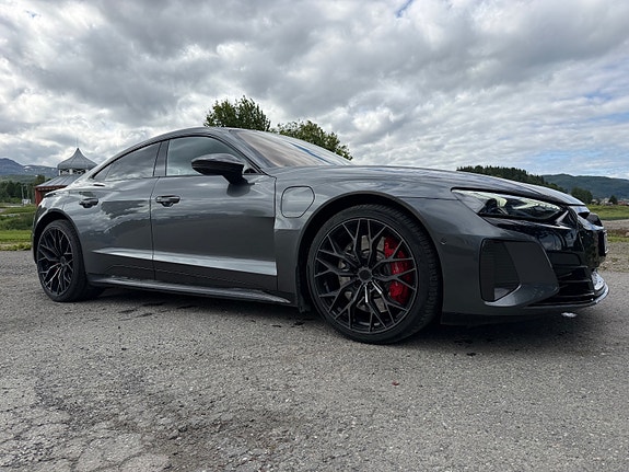 Audi e-tron GT RS 13 of 21