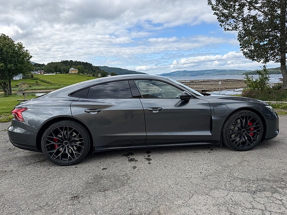 Audi e-tron GT RS 11 of 21