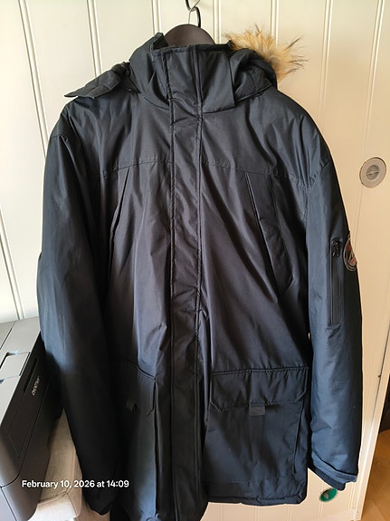 Product image 2 of 9