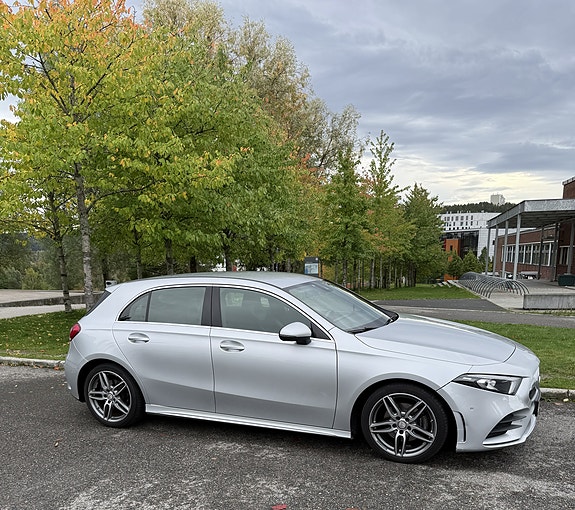 Mercedes-Benz A200 11 of 29