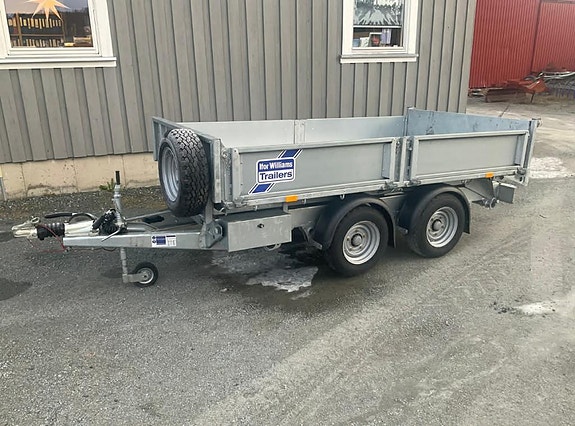 Ifor Williams TT3017 (MVA FRI)