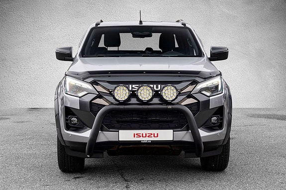 Isuzu D-max 3 of 5
