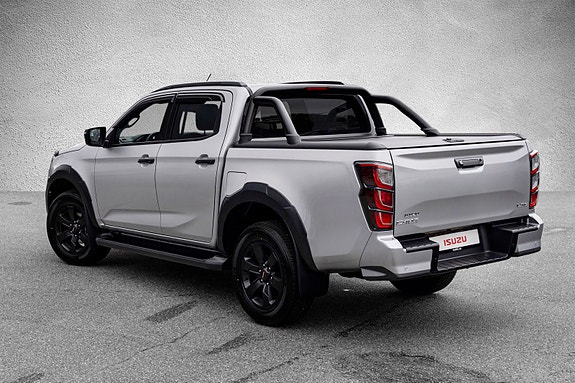 Isuzu D-max 2 of 5