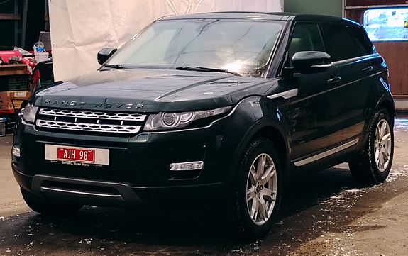 Land Rover Range Rover Evoque 3 of 26