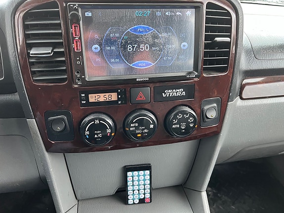 Suzuki Grand Vitara 13 of 22