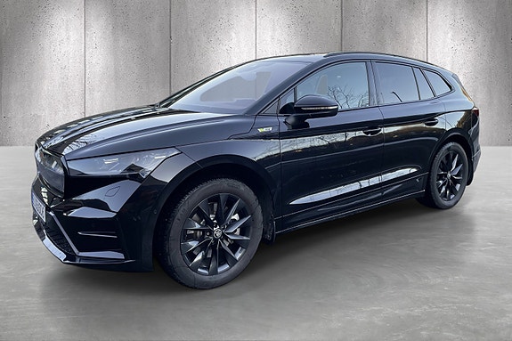 Skoda Enyaq RS 3 of 26
