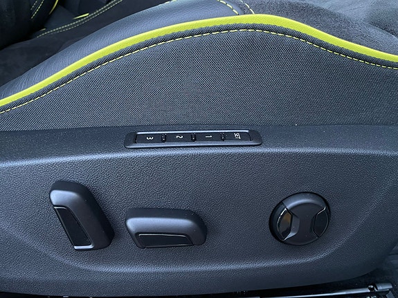 Skoda Enyaq RS 24 of 26