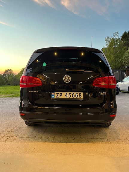 Volkswagen Sharan 7 of 8