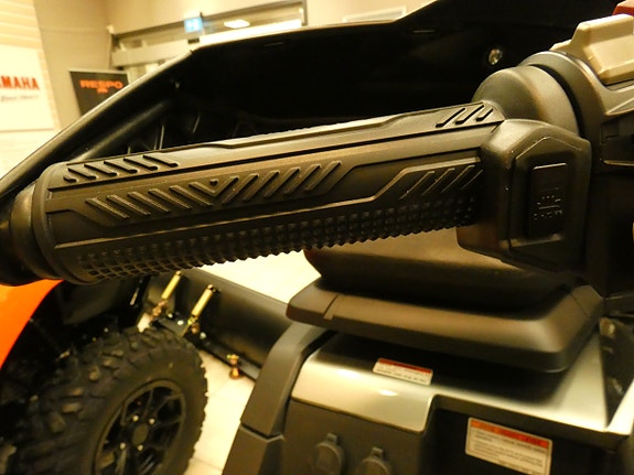 CFMOTO Cforce 625 Long EPS 11 of 20