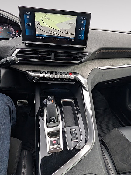 Peugeot 5008 19 of 23