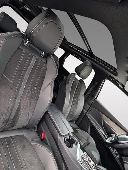 Peugeot 5008 15 of 23