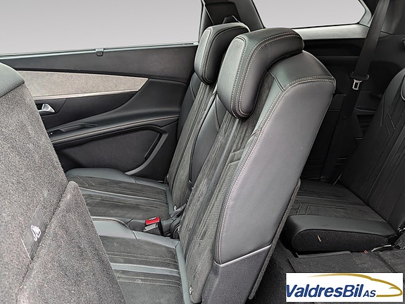 Peugeot 5008 9 of 23