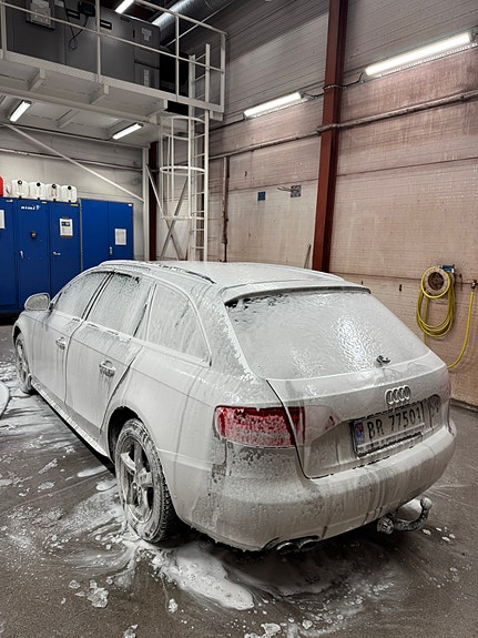 Audi A4 3 of 5