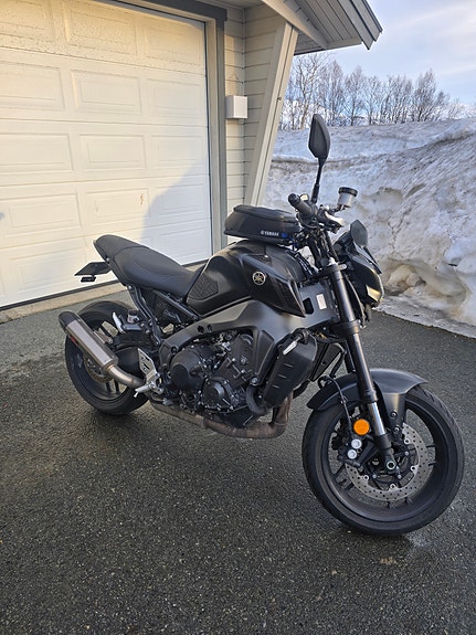 Yamaha MT-09 5 of 11