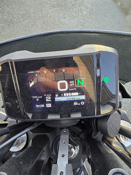 Yamaha MT-09 9 of 11