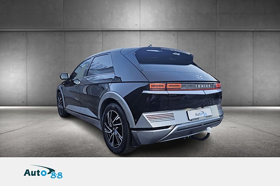 Hyundai Ioniq 5 5 of 5
