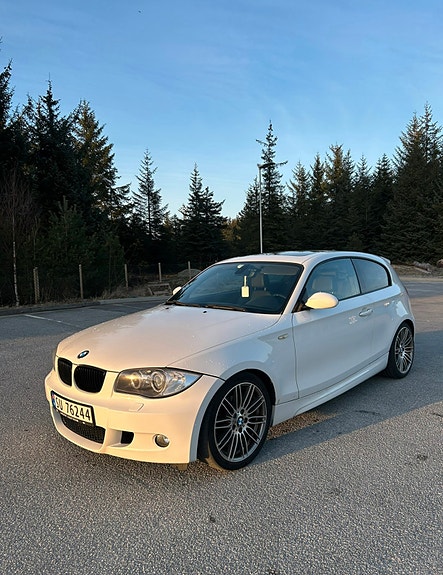 BMW 118d 8 of 17